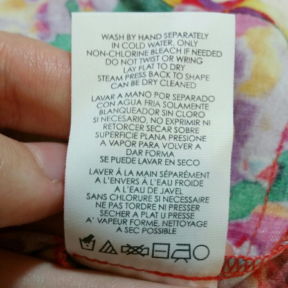 **SALE** CABI bright floral tank top XS - Picture 7 of 7